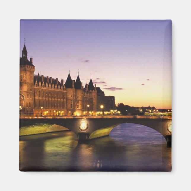 France, Paris, River Seine and Conciergerie at Magnet (Front)