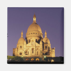 France, Paris, Sacré-Coeur at dusk. Magnet