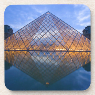 France, Paris. The Louvre at twilight. Credit Coaster