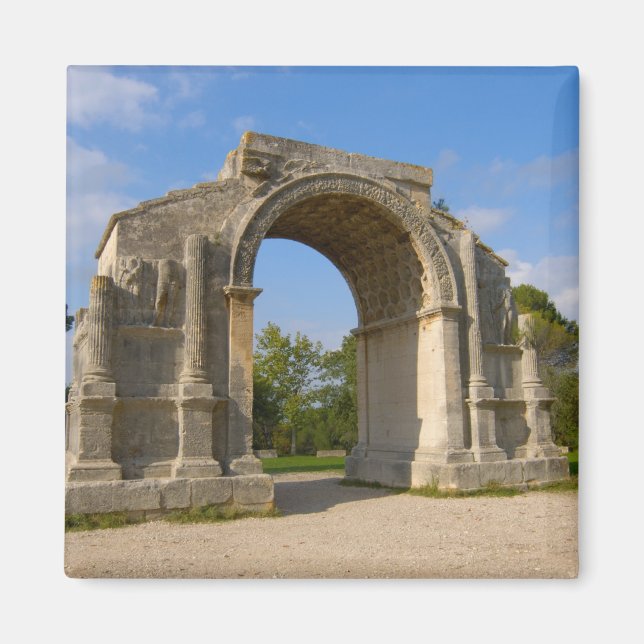France, St. Remy de Provence, Triumphal Arch Magnet (Front)