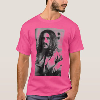 Frank Zappa in London Photographed by Simon Fowler T-Shirt
