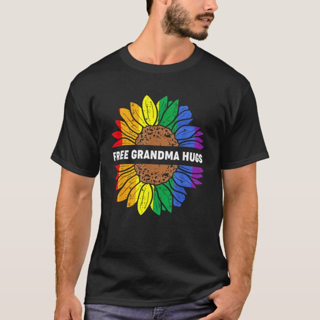 Free Grandma Hugs Lgbt Daisy Rainbow Flower Hippie T-Shirt (Front)