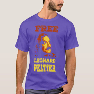 FREE LEONARD PELTIER vintage retro style  T-Shirt