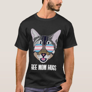 Free Mum Hugs  Funny Cat Trans Pride Pullover Hood
