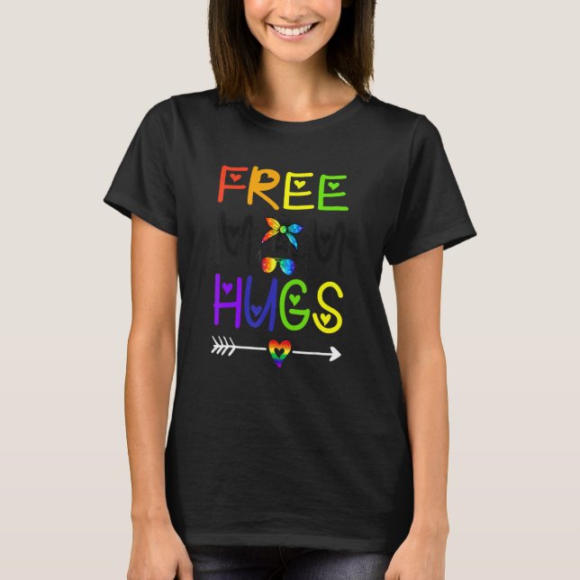 Free Mum Hugs Messy Bun Rainbow Heart Lgbt Pride M T-Shirt (Front)