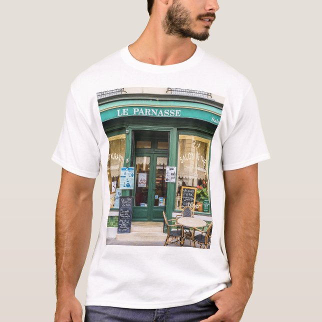 French cafes: Versailles cosy scene. T-Shirt (Front)