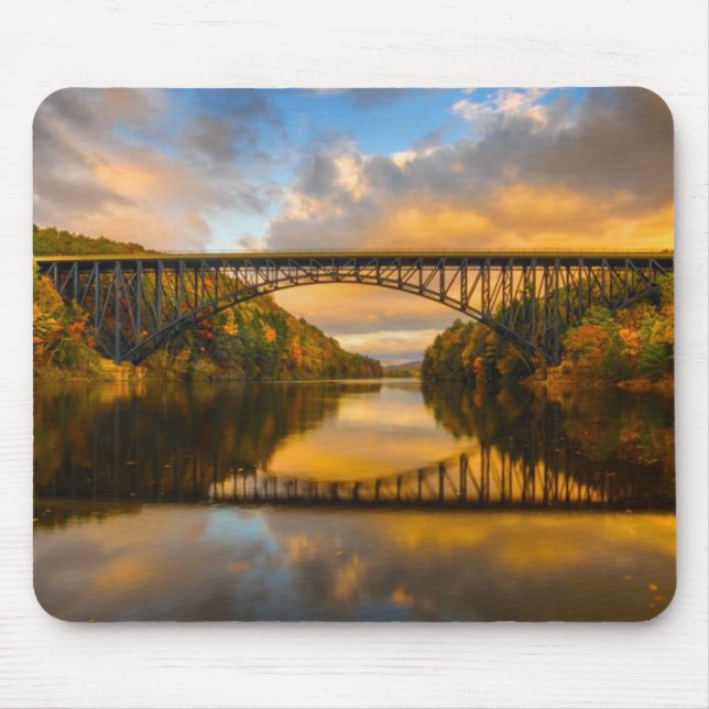 French King Bridge in Fall Mouse Mat (Front)