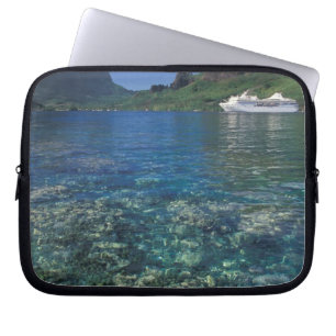 French Polynesia, Moorea. Cooks Bay. Cruise ship Laptop Sleeve