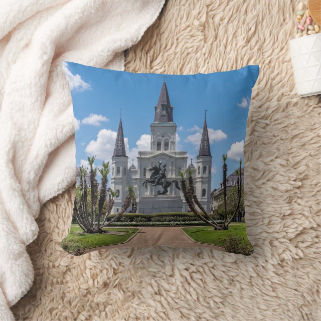 French Quarter Decorative Cushions (Blanket)