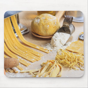 Fresh pasta homemade preparation mouse mat