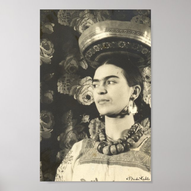 Frida Kahlo con Charola Original Poster (Front)