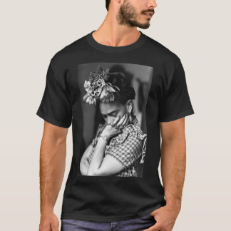 Frida Kahlo  Essential T-Shirt