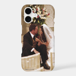 FRIENDS™ Chandler & Monica Married