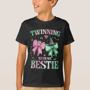 Friends Twinning With My Bestie Funny Friends Spir T-Shirt