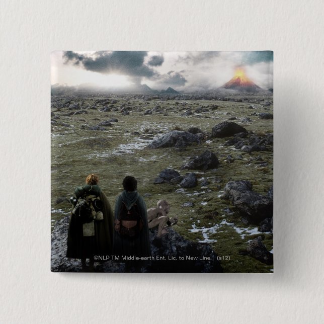 FRODO™ and Samwise Standing 15 Cm Square Badge (Front)