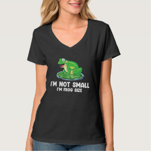 Frog Catching For Bullfrog Hunter and Frog Catcher T-Shirt