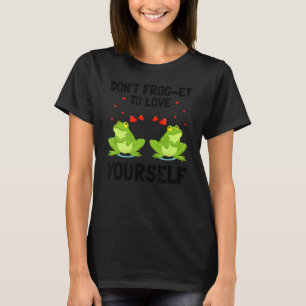 Frog Catching For Bullfrog Hunter and Frog Catcher T-Shirt