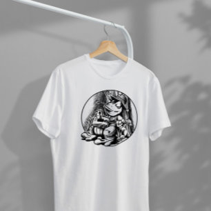 Frog Cigar Box Guitar  T-Shirt