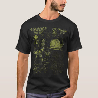 Frog Mushroom Moth Vintage Biology Goblincore Aest T-Shirt