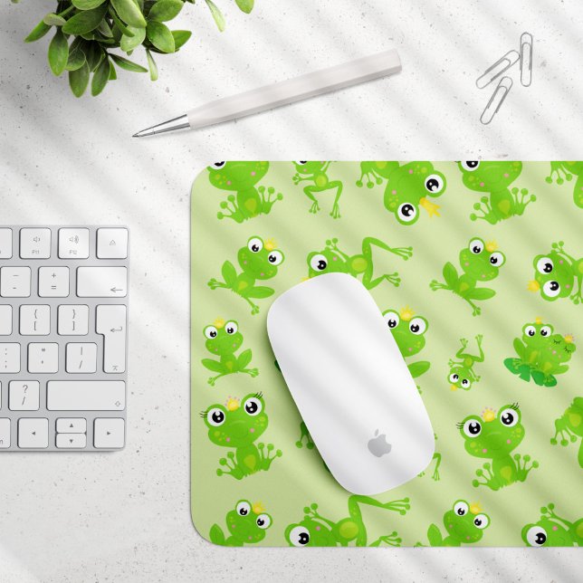 Frog Pattern, Cute Frogs, Green Frogs, Frog Prince Mouse Mat (Creator Uploaded)