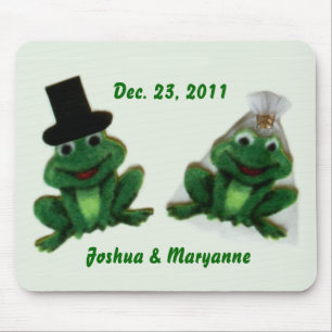 Froggy Wedding - Mousepad