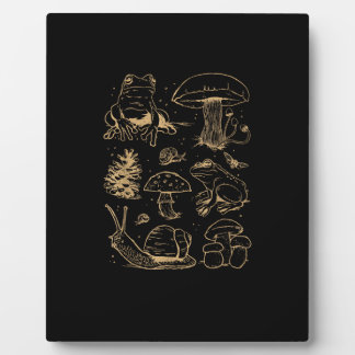 Frogs And Mushrooms Vintage Sketch – Aesthetic Gob Plaque