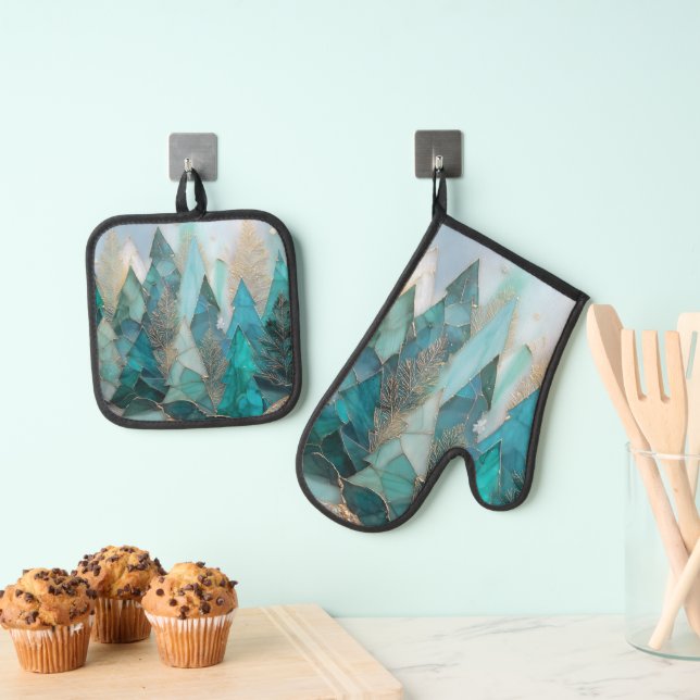 Frosted Pines – Winter Forest  Oven Mitt & Pot Holder Set (Insitu(Hanging))