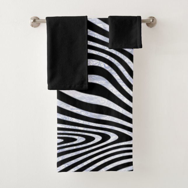 Frosty Zebra Stripes Bath Towel Set (Insitu)