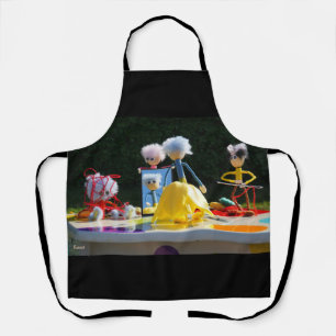Fubbies with Tulipen dress at studio. Apron