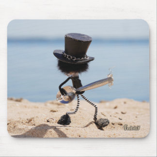 Fubby guitarist with Slash look alike hat. Mouse Mat