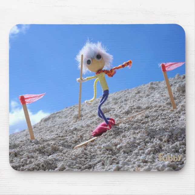 Fubby puppeteer who is skiing. mouse mat (Front)
