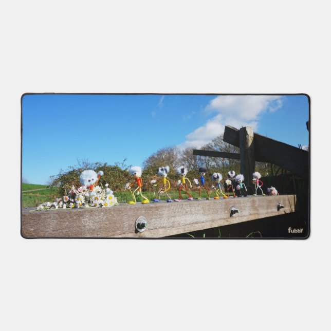 Fubby's journey to congratulations. desk mat (Front)