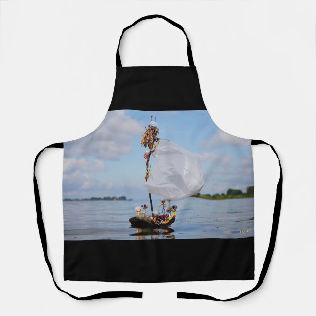 Fubby's on adventure on Boombark sailboat. Apron (Front)