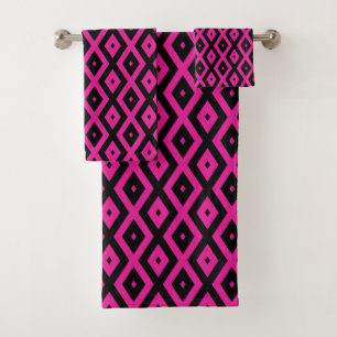 Fuchsia and black diamond pattern bath towel set