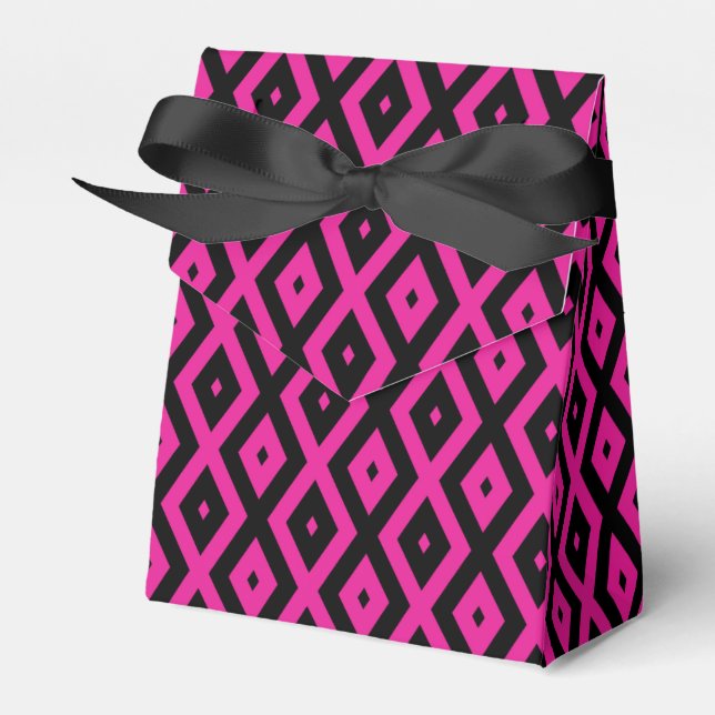 Fuchsia and black diamond pattern favour box (Front Side)