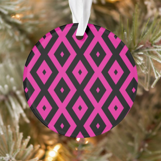 Fuchsia and black diamond pattern ornament (Tree)