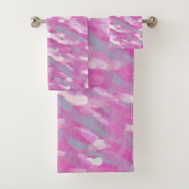 Fuchsia and Grey Watercolor Bath Towel Set (Insitu)