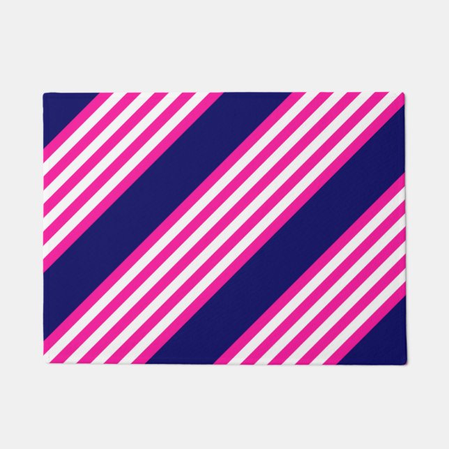 Fuchsia and white five stripes pattern with blue doormat (Front)