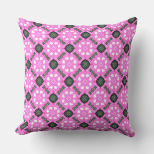 Fuchsia Circle of Heart Cushion