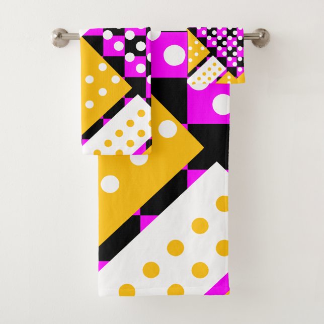 Fuchsia pink and yellow bath towel set (Insitu)