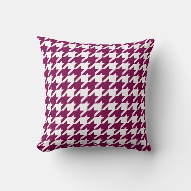 Fuchsia Pink Houndstooth Pattern Cushion (Front)
