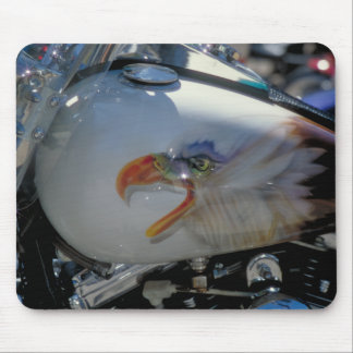 Fuel tank for your mousepad