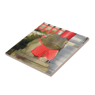 Fuku Kaeru 福かえる Fortune Frog with Red Yodarekake Tile