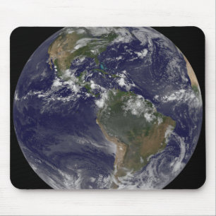 Full Earth showing North America and South Amer 2 Mouse Mat