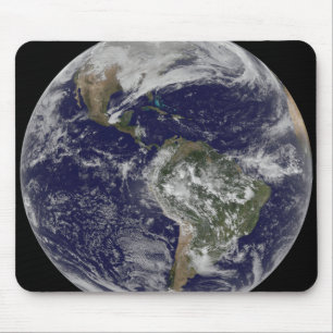 Full Earth showing North America and South Amer 6 Mouse Mat