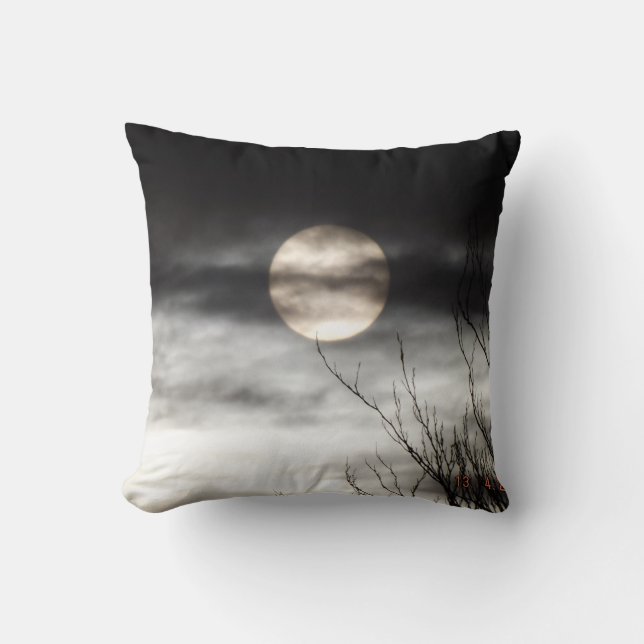 full moon cushion (Front)