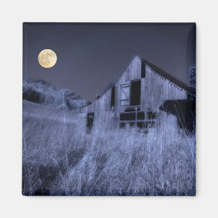 Full Moon Overhead Old Weathered Barn Magnet