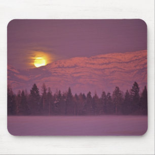 Full moon rises over Teakettle Mountain during Mouse Mat