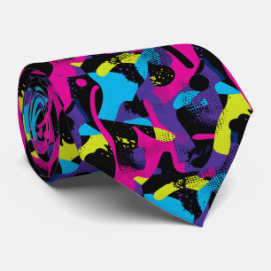 Fun 90s style tiled pattern neck tie
