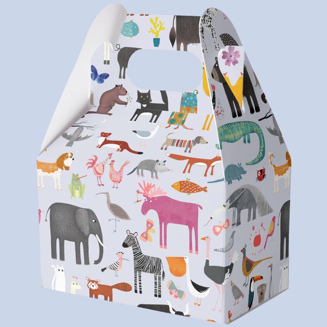 Fun Animal Menagerie Favour Box (Animal menagerie fun party favor box)